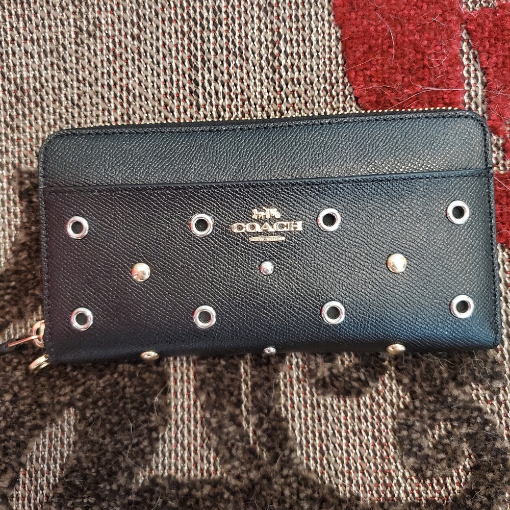 Coach black pebble wallet (only)